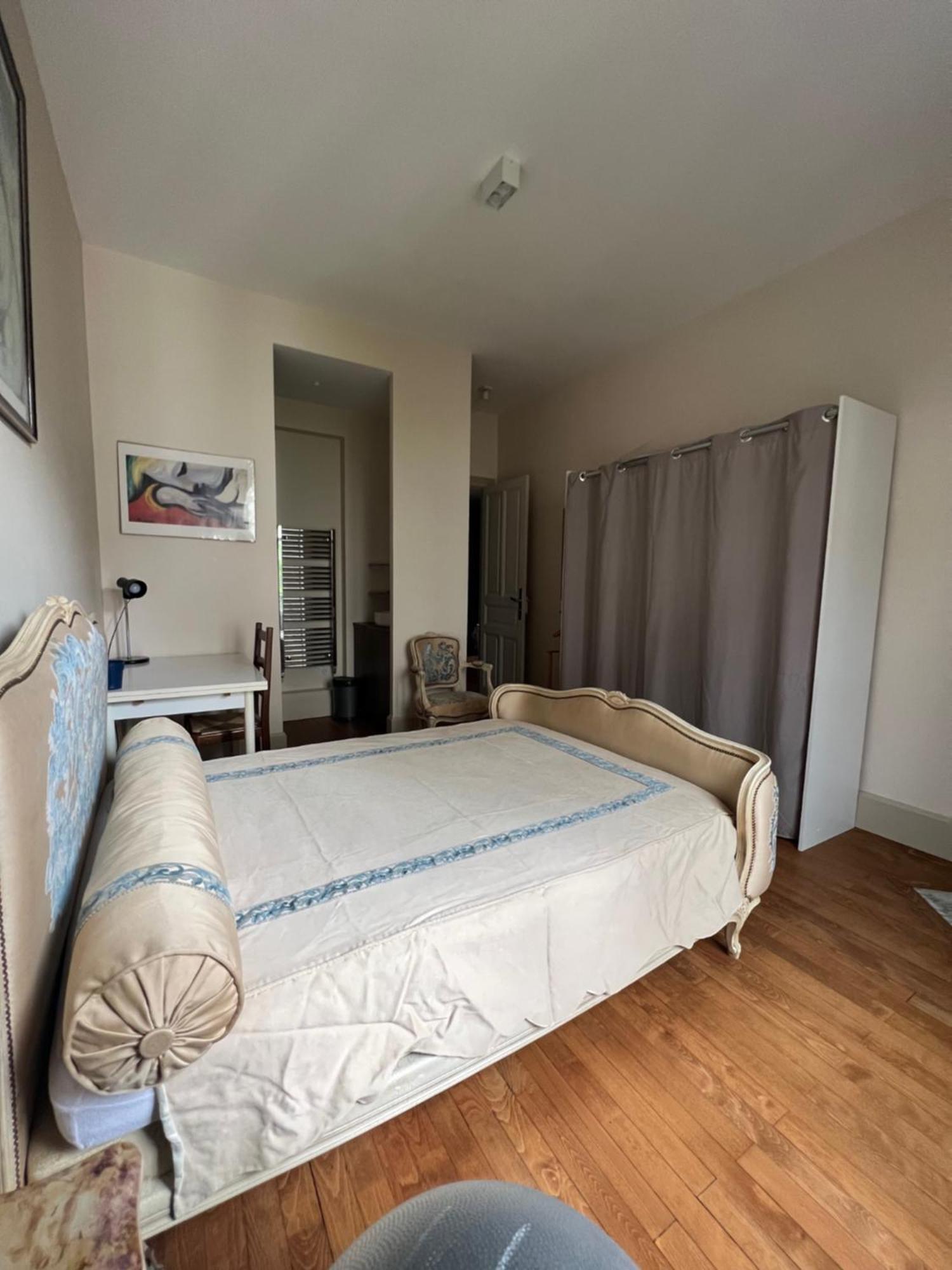 Privatunterkunft Hyper Centre ,jolie Climatisee Avec Parking Securise Gratuit Clermont-Ferrand